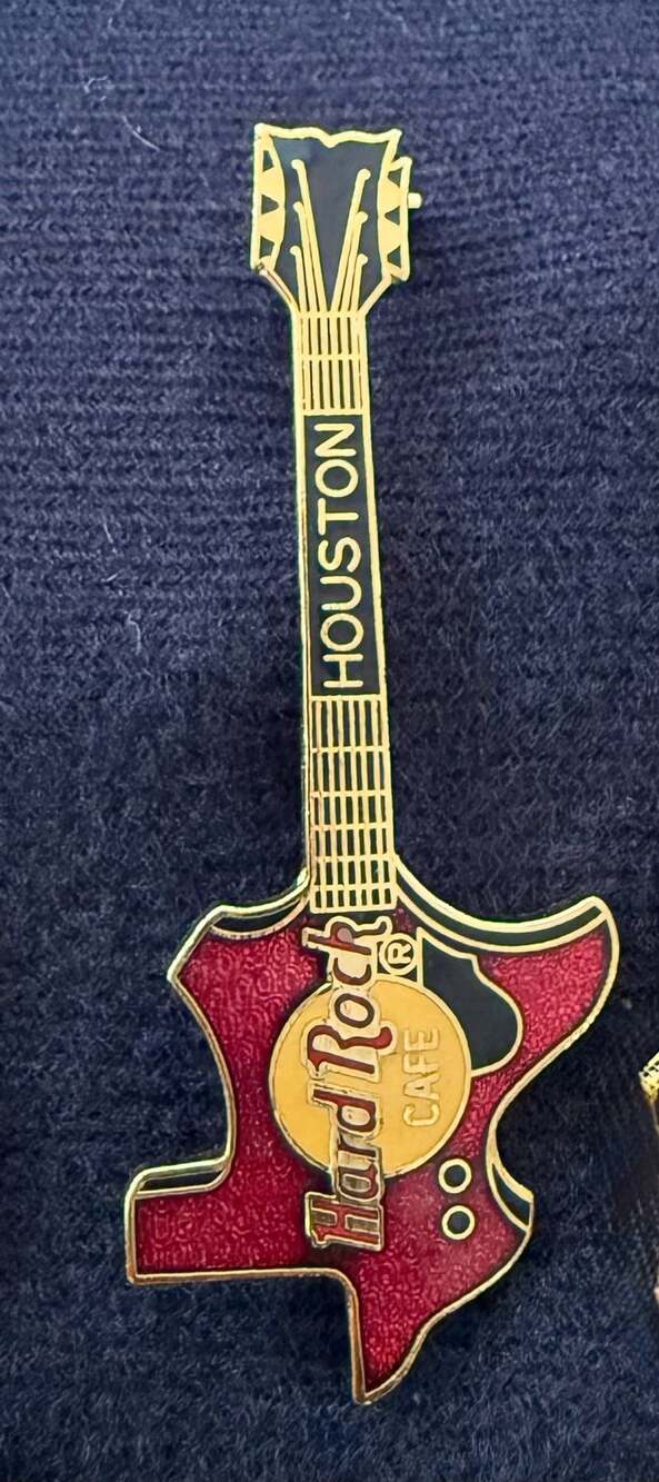Hard Rock Cafe - Houston Guitar Pin